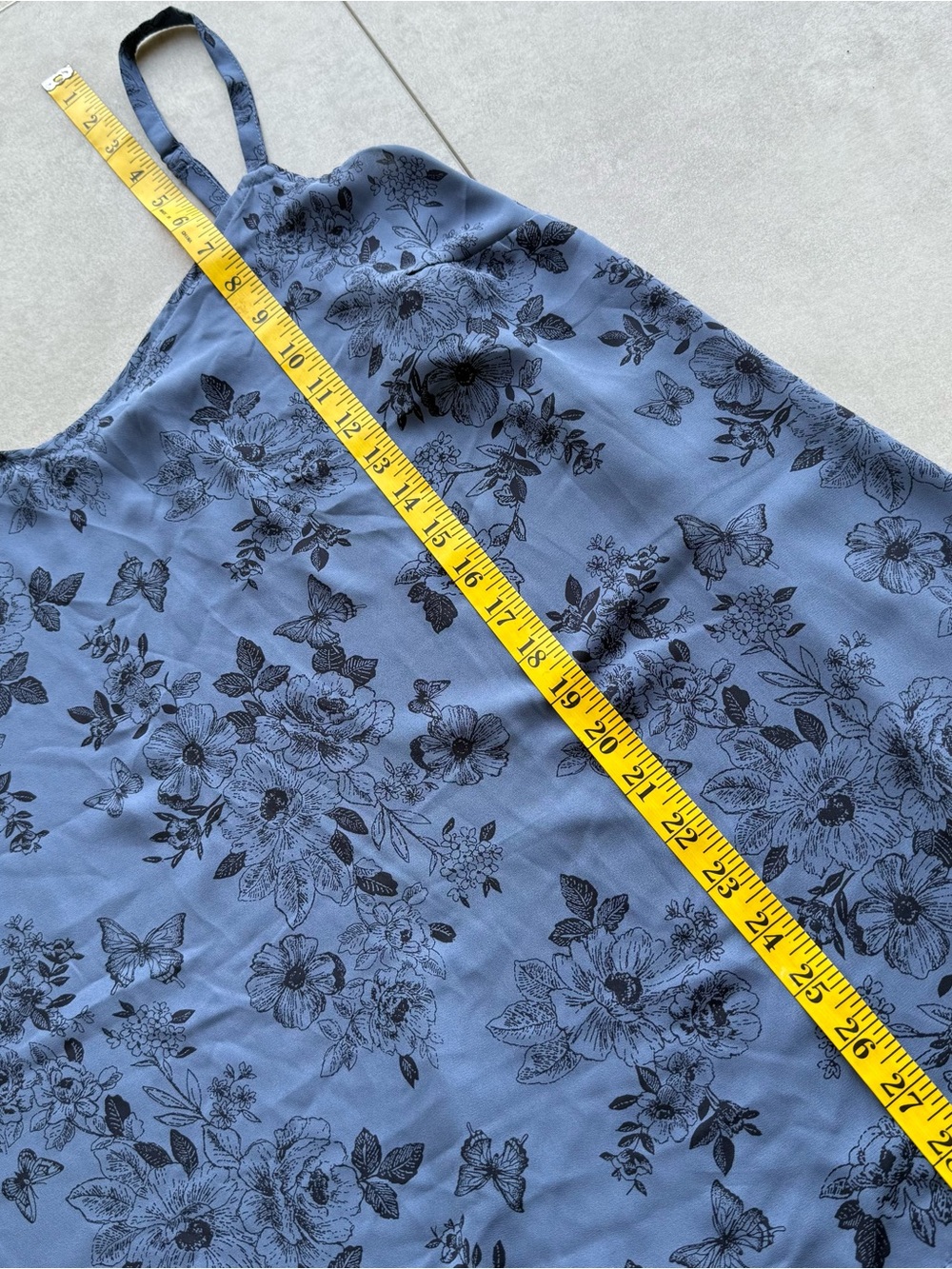 Torrid Sophie Blouse SZ 2 Dark Blue Black floral lightweight swing cami NWT - Picture 5 of 9